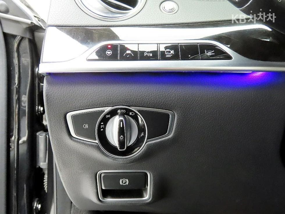 Mercedes-Benz New S-ClassNew S63 AMG 4MATIC Standard - 12