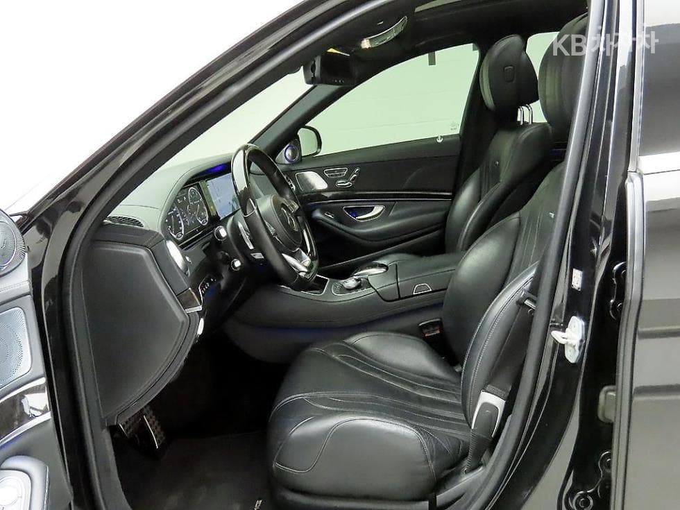 Mercedes-Benz New S-ClassNew S63 AMG 4MATIC Standard - 13