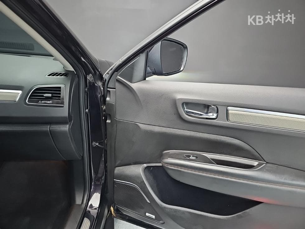 Renault Korea The New (facelift) QM62.0 GDe 2WD Premiere - 24
