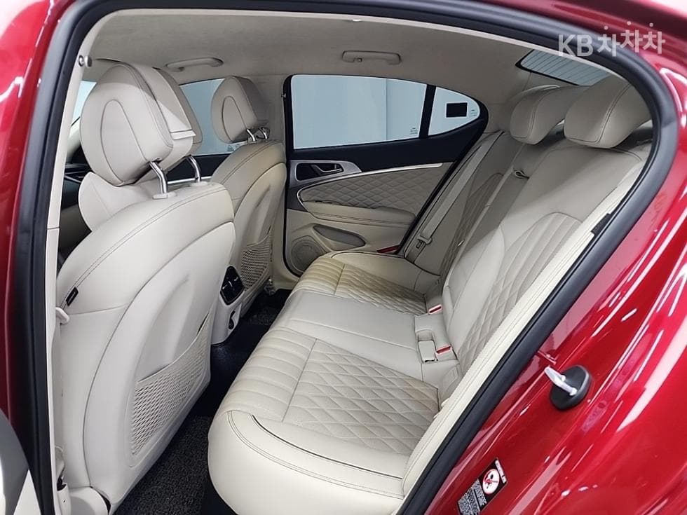 Genesis G702.0T AWD Sport Package - 12