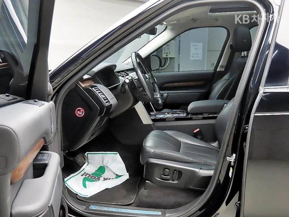 Land Rover 디스커버리53.0 TD6 HSE - 5