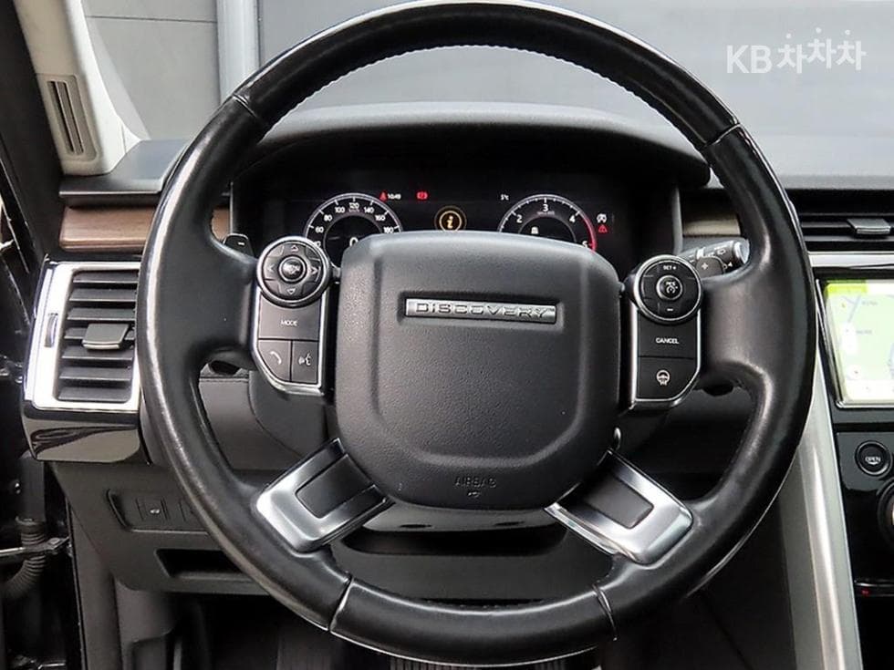 Land Rover 디스커버리53.0 TD6 HSE - 9