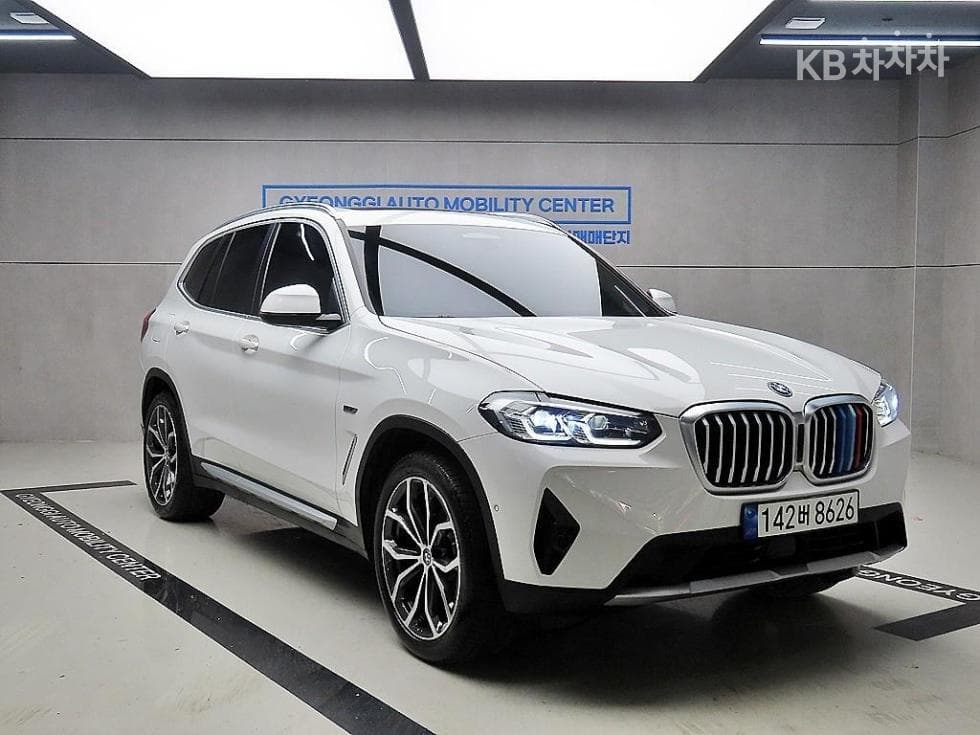 BMW X3 (G01) xDrive 30e M Sport Pro - Image 1
