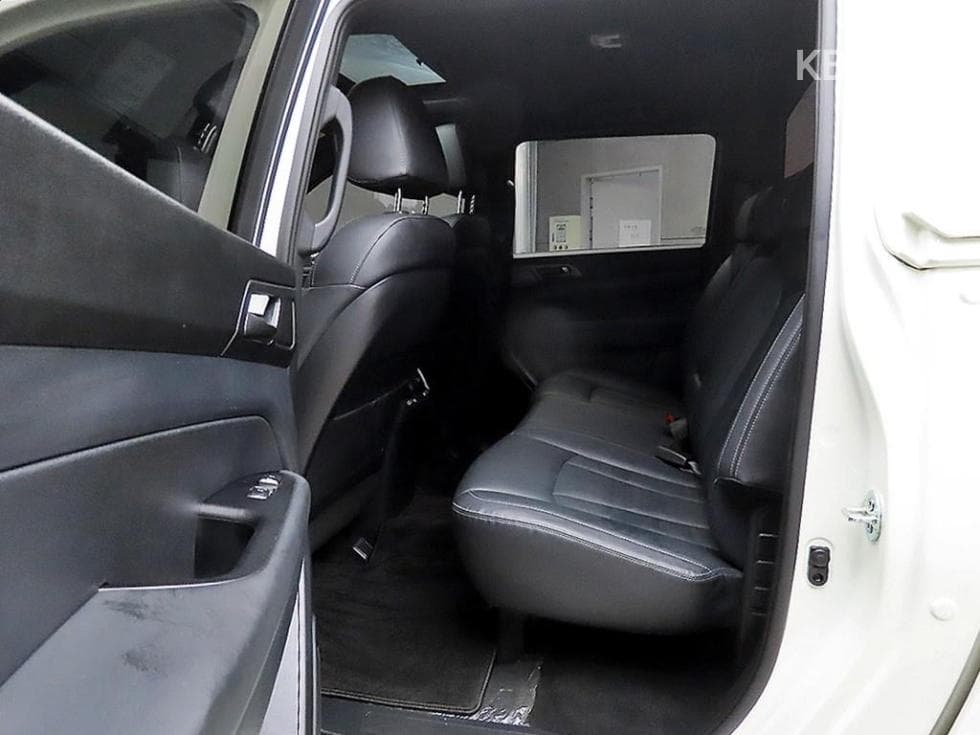 КейДжи Мобилити Rexton Sports Khan2.2 Дизел 파워리프 4x4 와일드 - 6