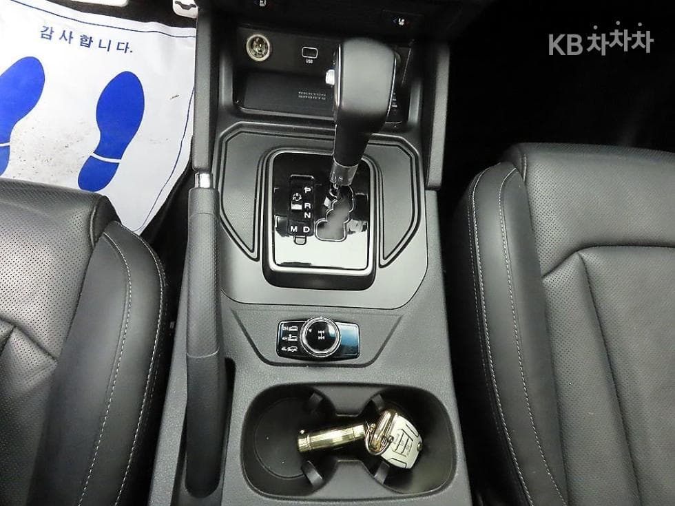 КейДжи Мобилити Rexton Sports Khan2.2 Дизел 파워리프 4x4 와일드 - 10