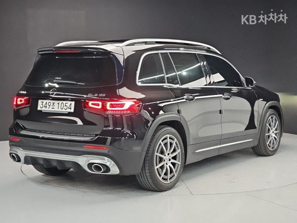 Mercedes-Benz GLB(X247)M-AMG GLB 35 4Matic - 4