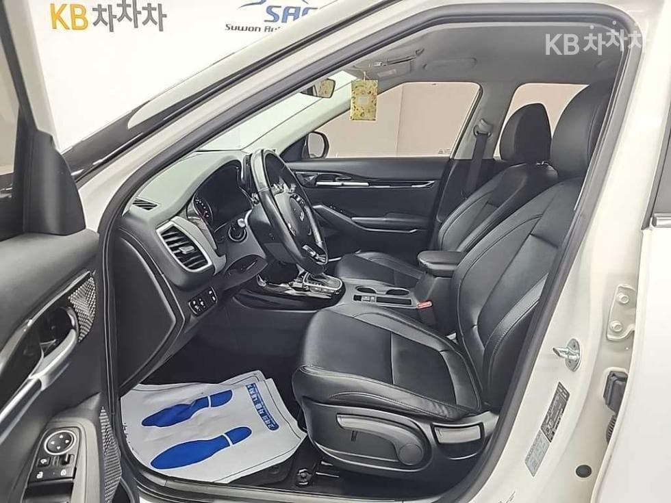 Kia Seltos1.6 Gasoline Turbo 2WD Trendy - 11