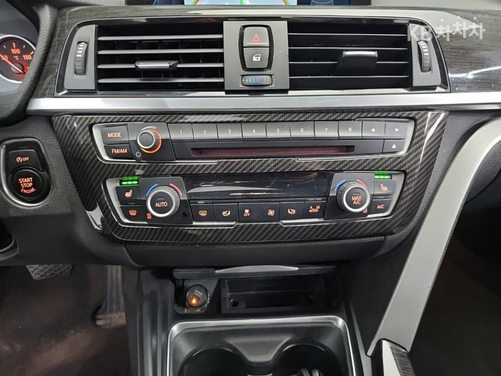 BMW Gran Turismo3 Series GT 320d F34 Luxury - 14