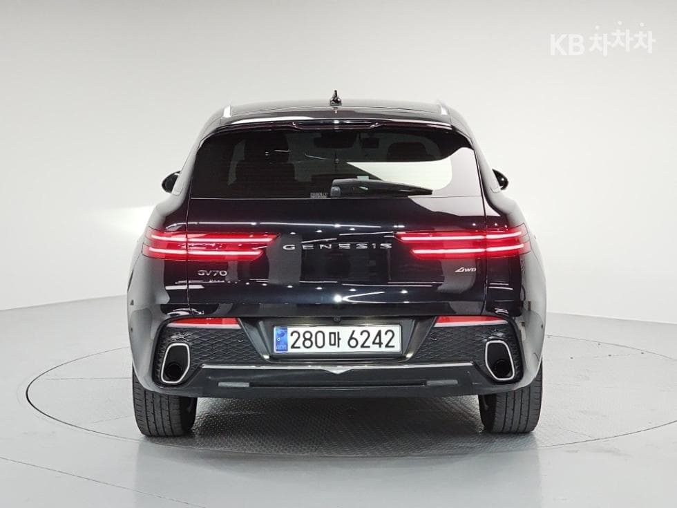 Genesis GV70Gasoline 2.5T AWD - 3