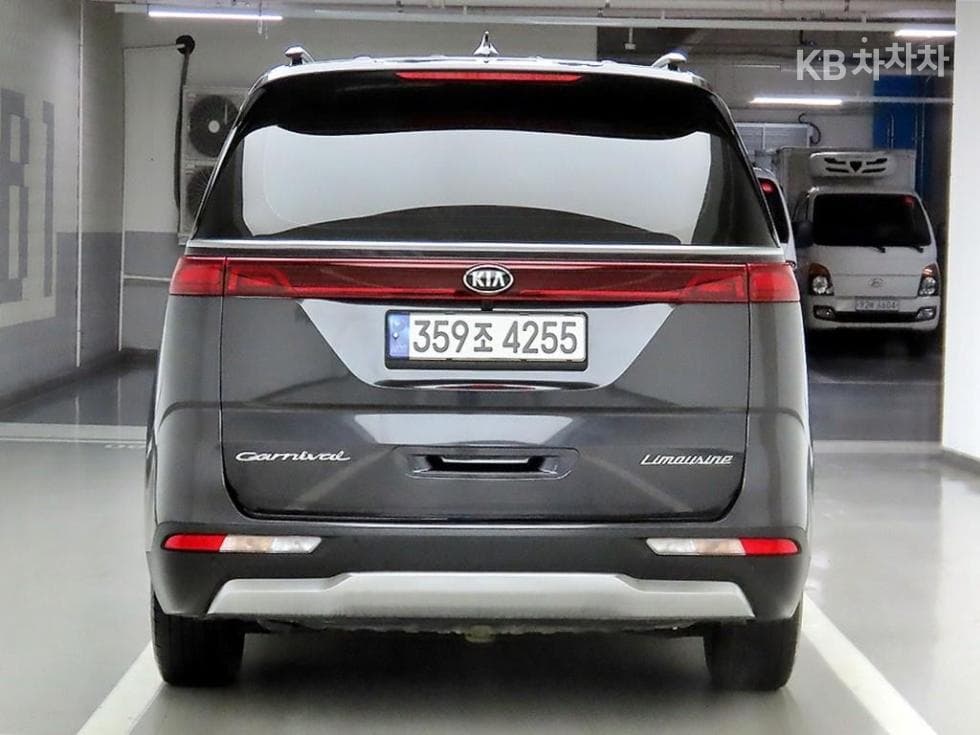Kia Carnival 4th generationG3.5 GDI 7-seater (Limousine) Noblesse - 3