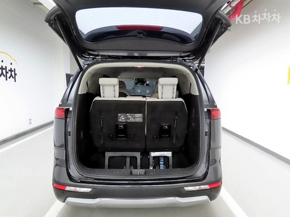 Kia Carnival 4th generationG3.5 GDI 7-seater (Limousine) Noblesse - 5