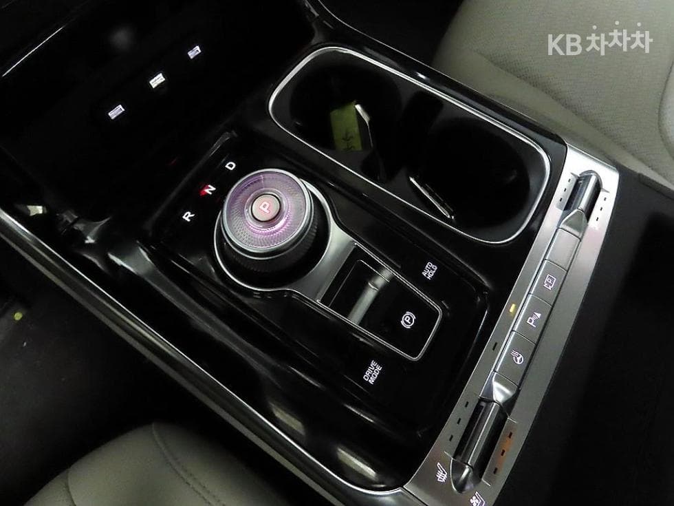 Kia Carnival 4th generationG3.5 GDI 7-seater (Limousine) Noblesse - 10