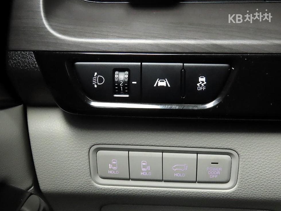 Kia Carnival 4th generationG3.5 GDI 7-seater (Limousine) Noblesse - 12