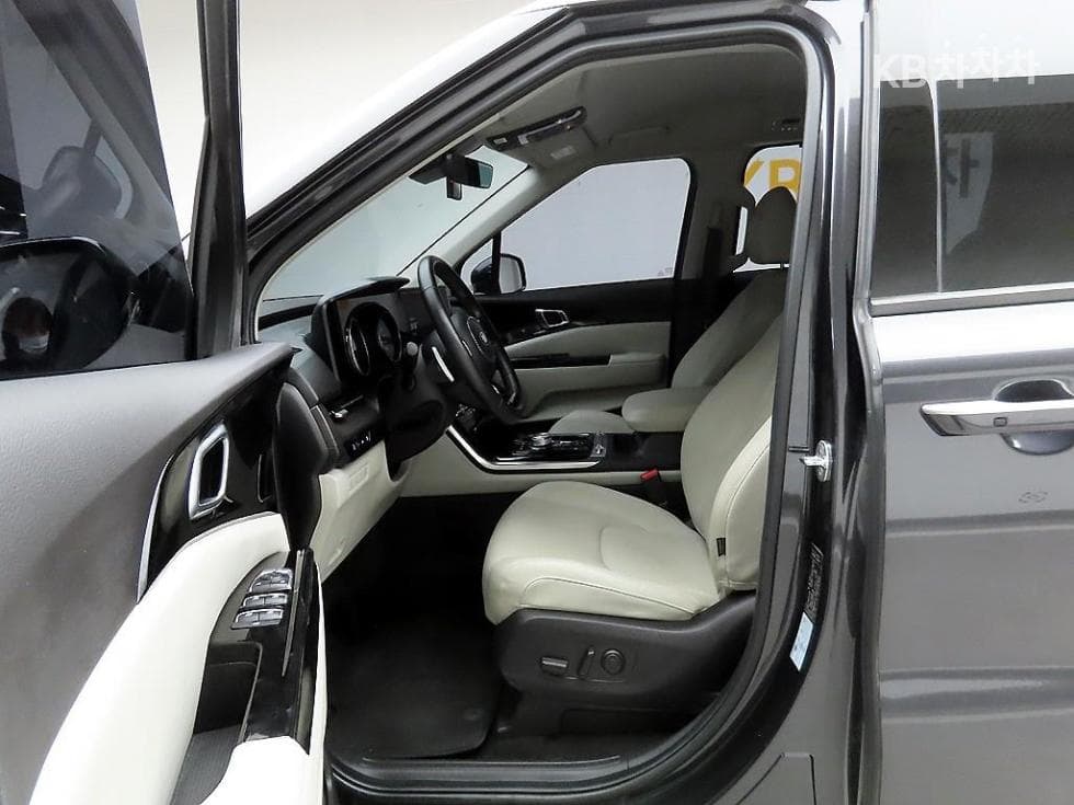 Kia Carnival 4th generationG3.5 GDI 7-seater (Limousine) Noblesse - 13