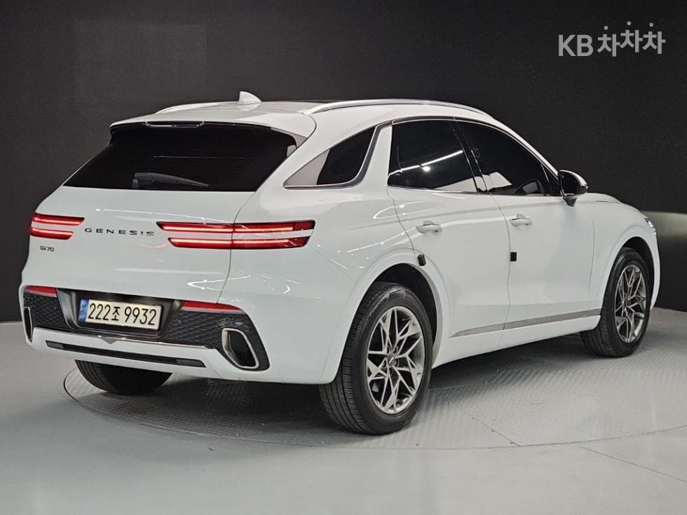 Genesis GV70Gasoline 2.5T 2WD - 6