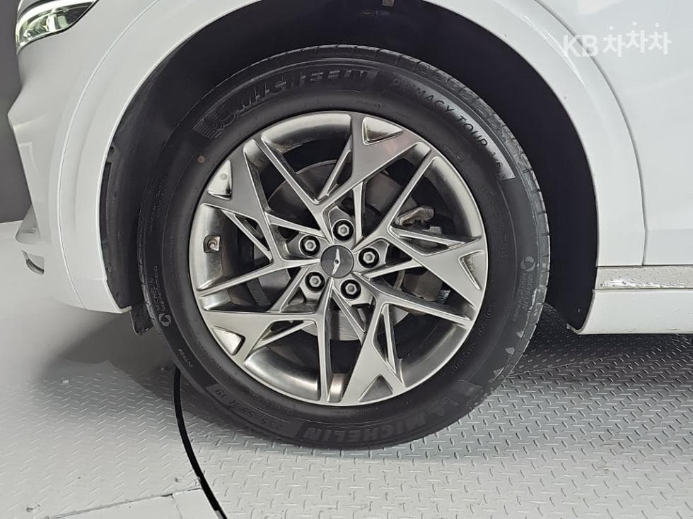 Genesis GV70Gasoline 2.5T 2WD - 27