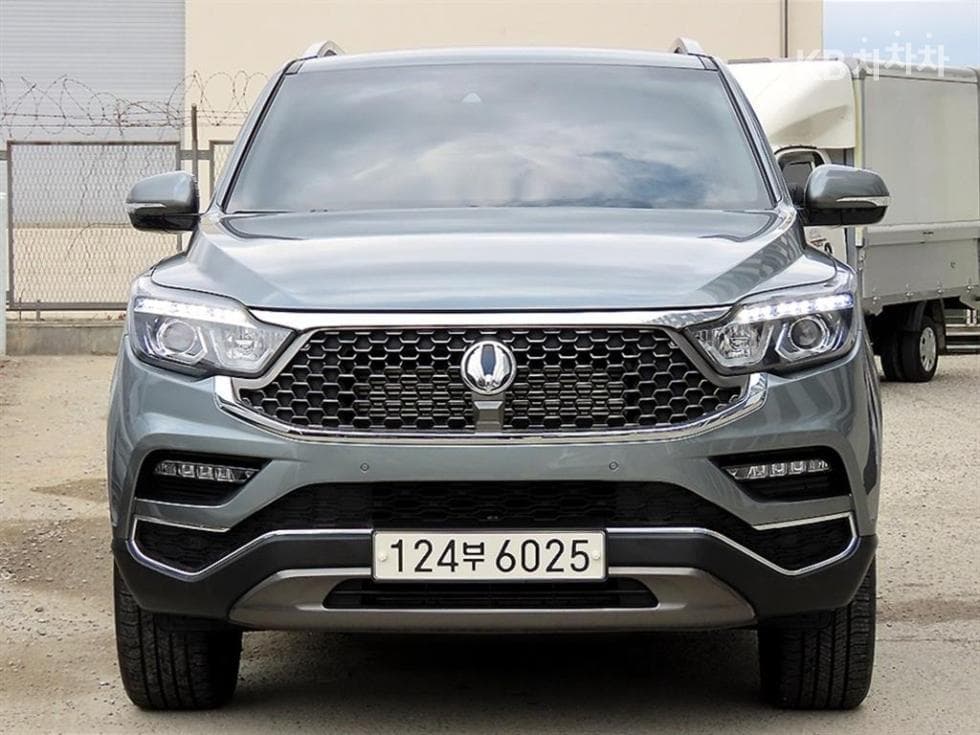 KG Mobility G4 Rexton 2.2 2WD 마제스티 Special (special feature/edition) - Image 1