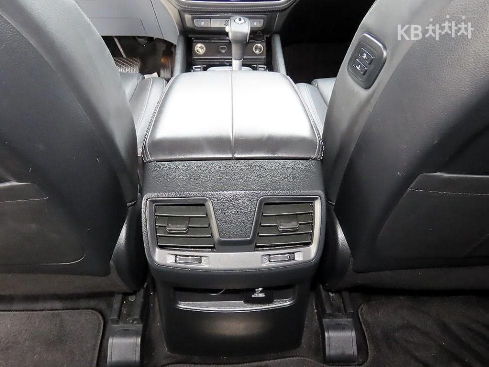 KG Mobility G4 Rexton2.2 2WD 마제스티 Special (special feature/edition) - 17