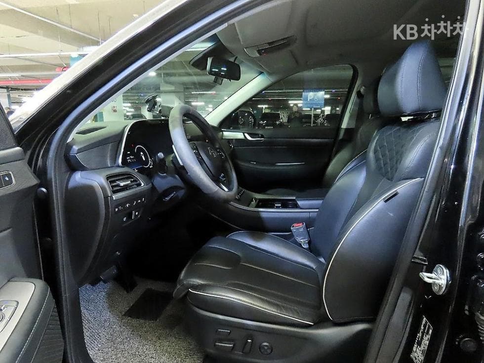 Hyundai Palisade2.2 Diesel 7-seater (Limousine) Prestige - 6