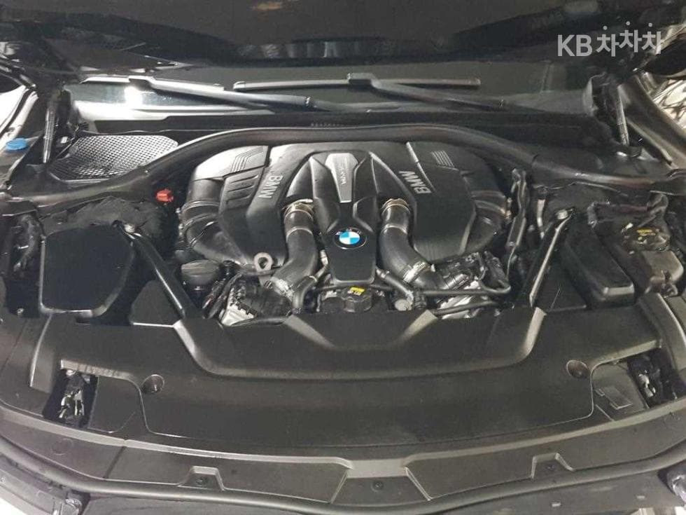 BMW 7시리즈 (G11)750Li xDrive Luxury - 7