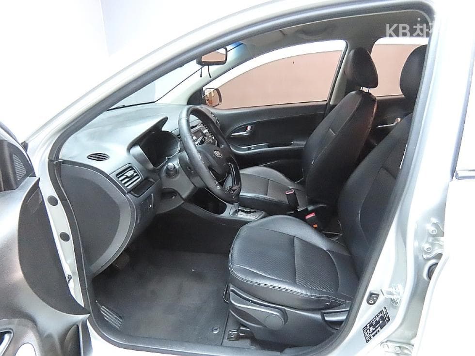 Kia all new Morning / PicantoDeluxe Special (special feature/edition) - 10