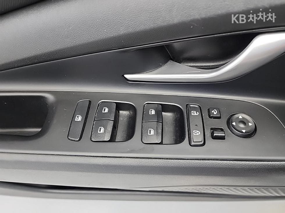 Hyundai All New Avante (Elantra)(CN7)1.6 Gasoline Modern - 15