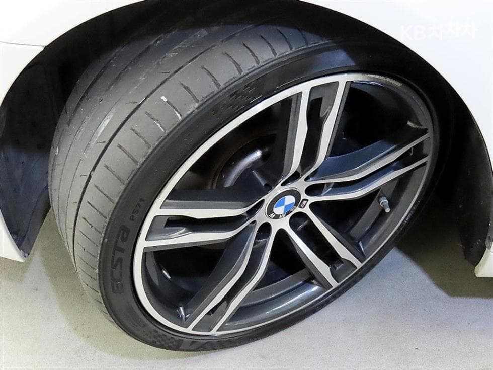 BMW New6 Series640d xDrive 그란Coupe M 스포츠 Limited에디션 - 20