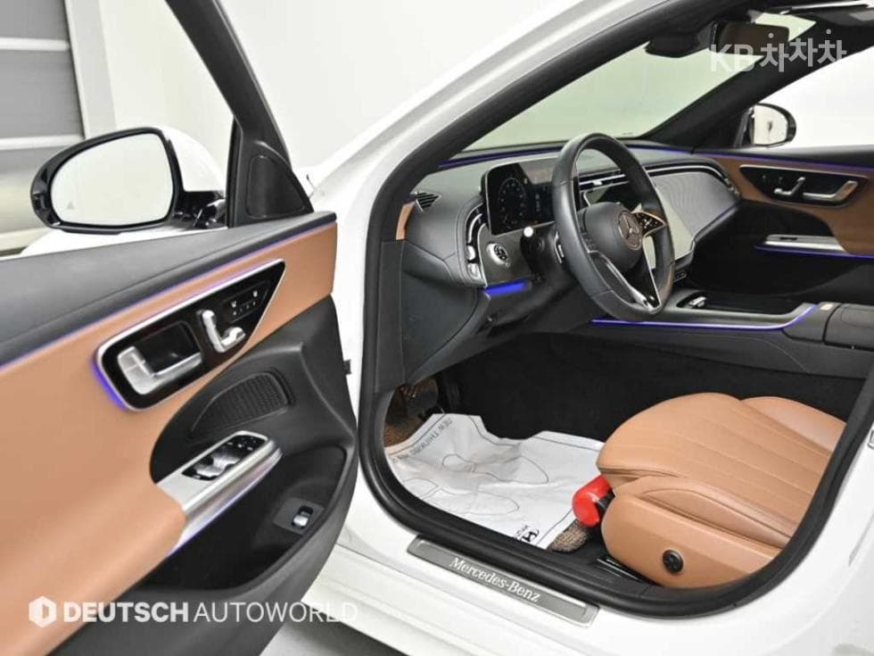 Mercedes-Benz E-클래스 (W214)E200 Avantgrade - 11