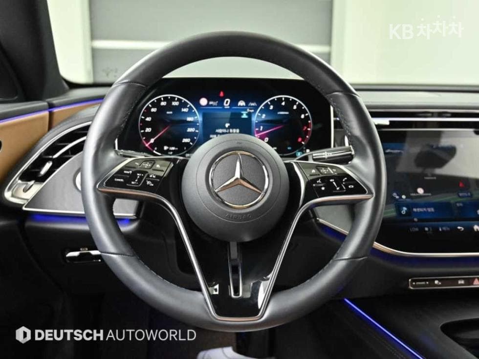 Mercedes-Benz E-클래스 (W214)E200 Avantgrade - 13