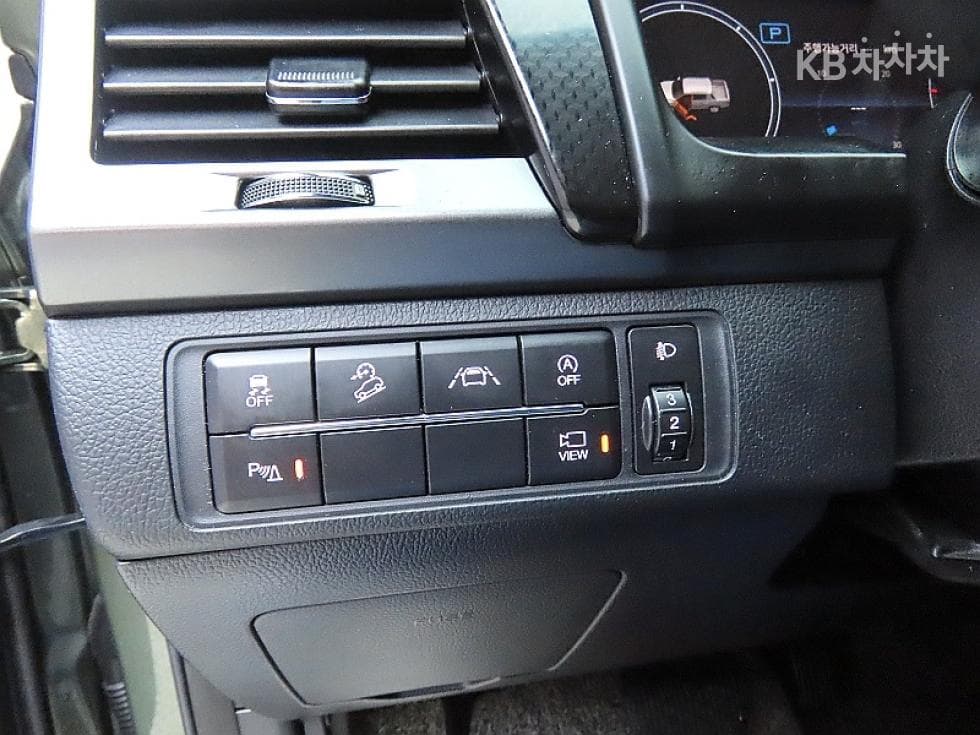KG Mobility New Rexton Sports Khan2.2 AWD Noblesse - 12