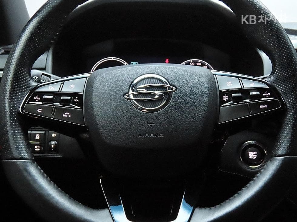 KG Mobility New Rexton Sports Khan2.2 AWD Noblesse - 17