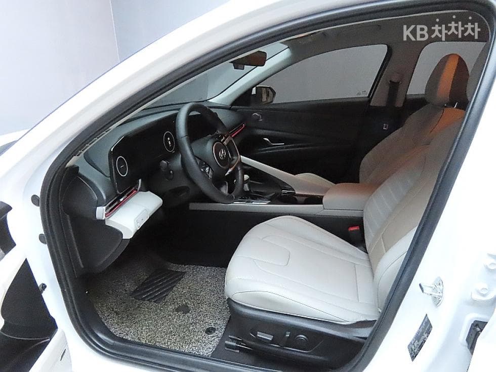 Hyundai All New Avante (Elantra)(CN7)1.6 Gasoline Inspiration - 10