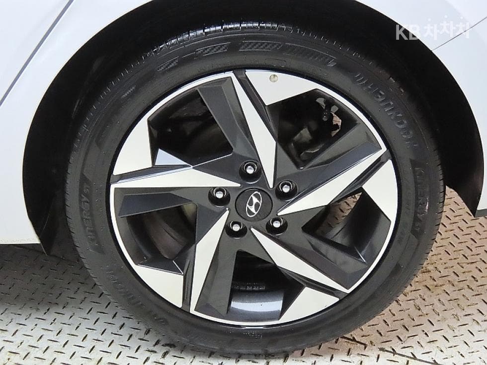 Hyundai All New Avante (Elantra)(CN7)1.6 Gasoline Inspiration - 20