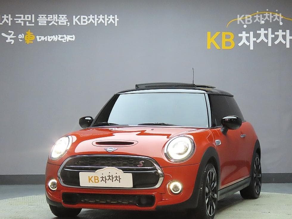 Mini Cooper 3도어 S 2.0 하이트림 Standard - Image 1