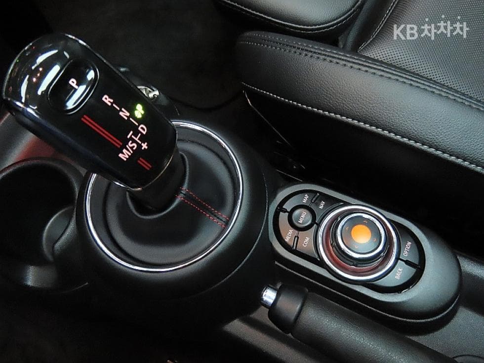 Mini Cooper 3도어S 2.0 하이트림 Standard - 9
