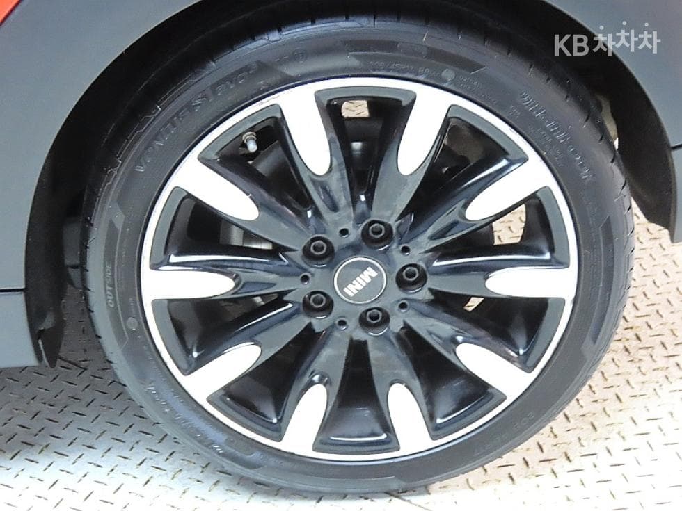 Mini Cooper 3도어S 2.0 하이트림 Standard - 20