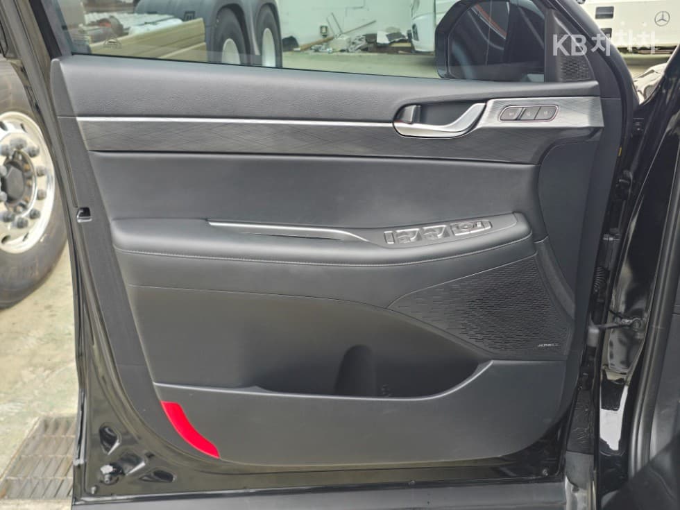 Хюндай Palisade3.8 Бензин 8-местен AWD Престиж - 11