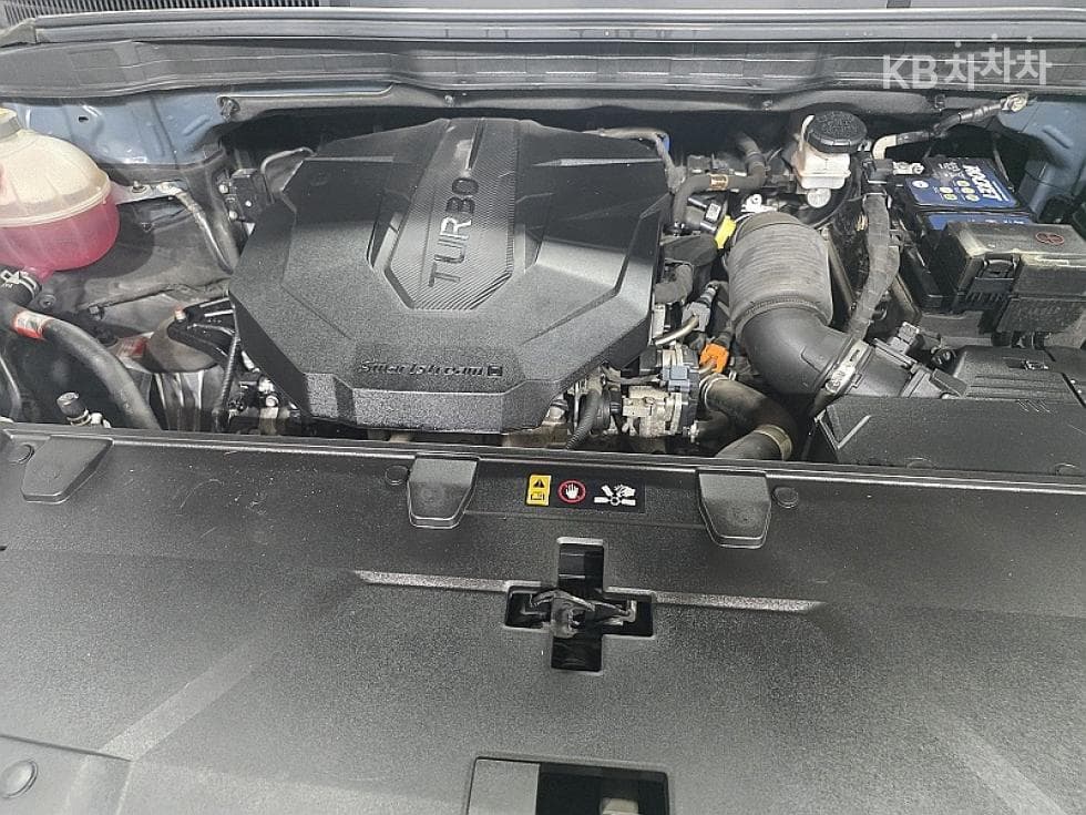 Kia Carnival 4th generationD2.2 9-seater Noblesse - 20