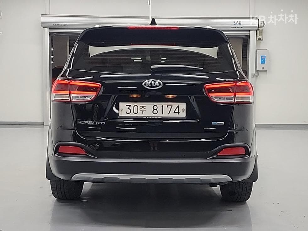 Kia All NewSorentoDiesel 2.0 2WD Prestige - 3