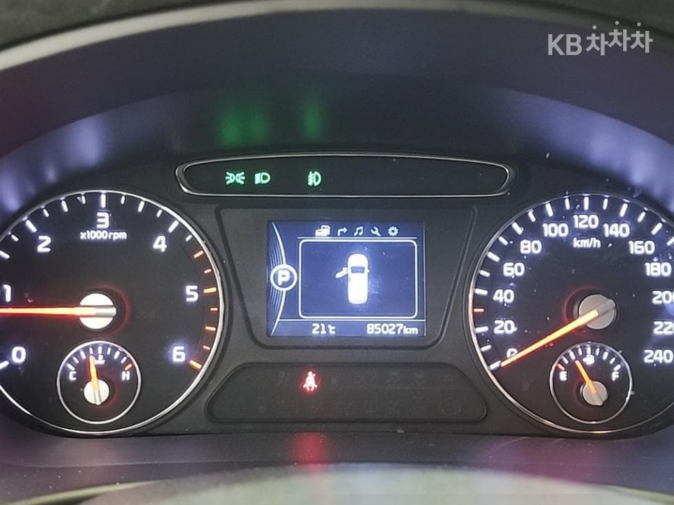 Kia All NewSorentoDiesel 2.0 2WD Prestige - 6