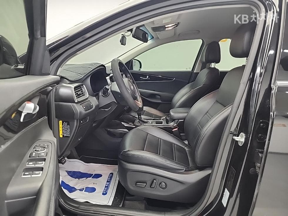 Kia All NewSorentoDiesel 2.0 2WD Prestige - 11