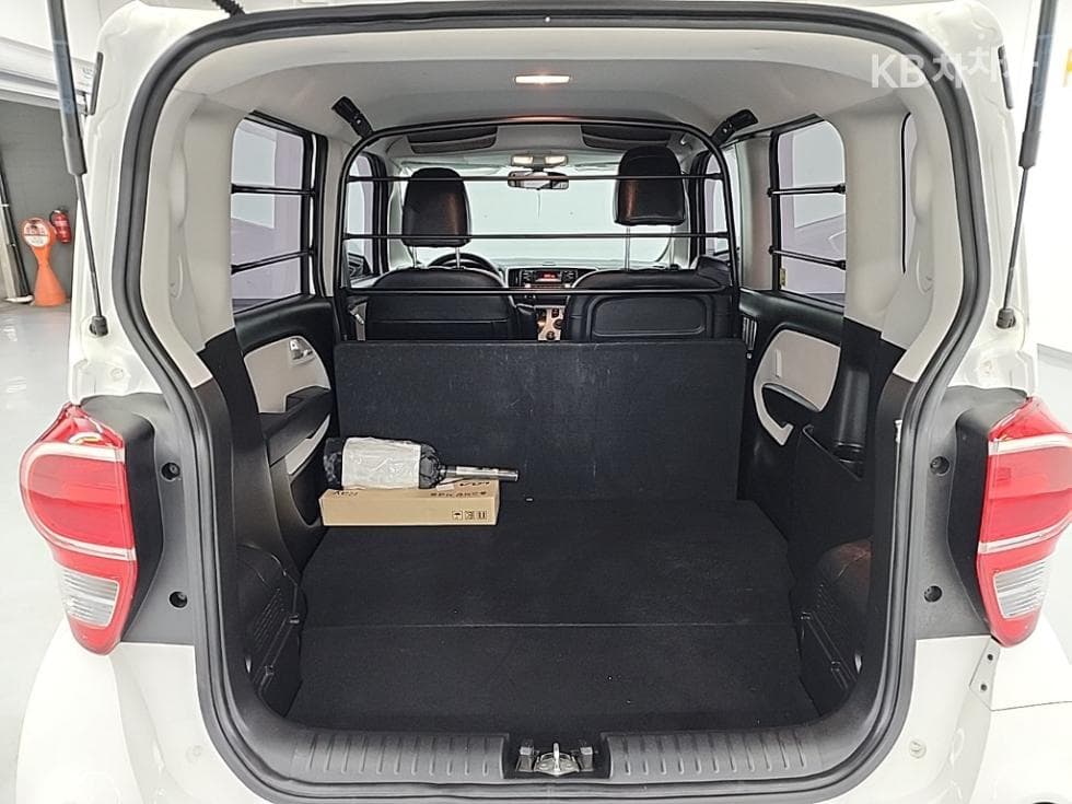 Kia The New (facelift) Ray (van) Van1.0 Gasoline Van 1Seater승 Prestige - 16