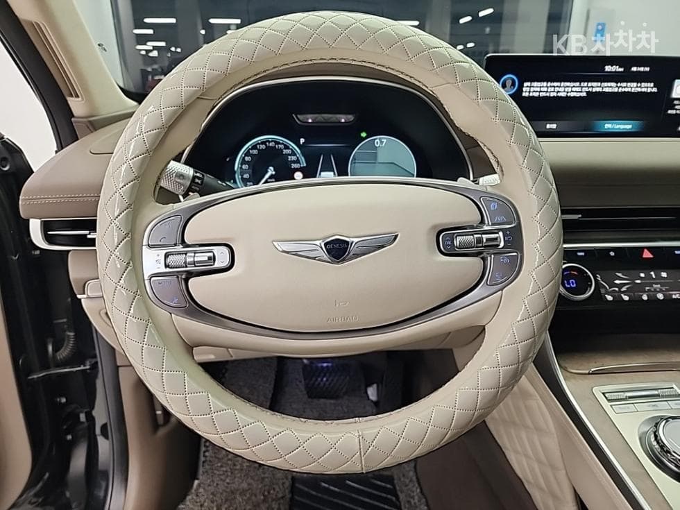 Дженезис GV802.5 Турбо Бензин AWD - 9