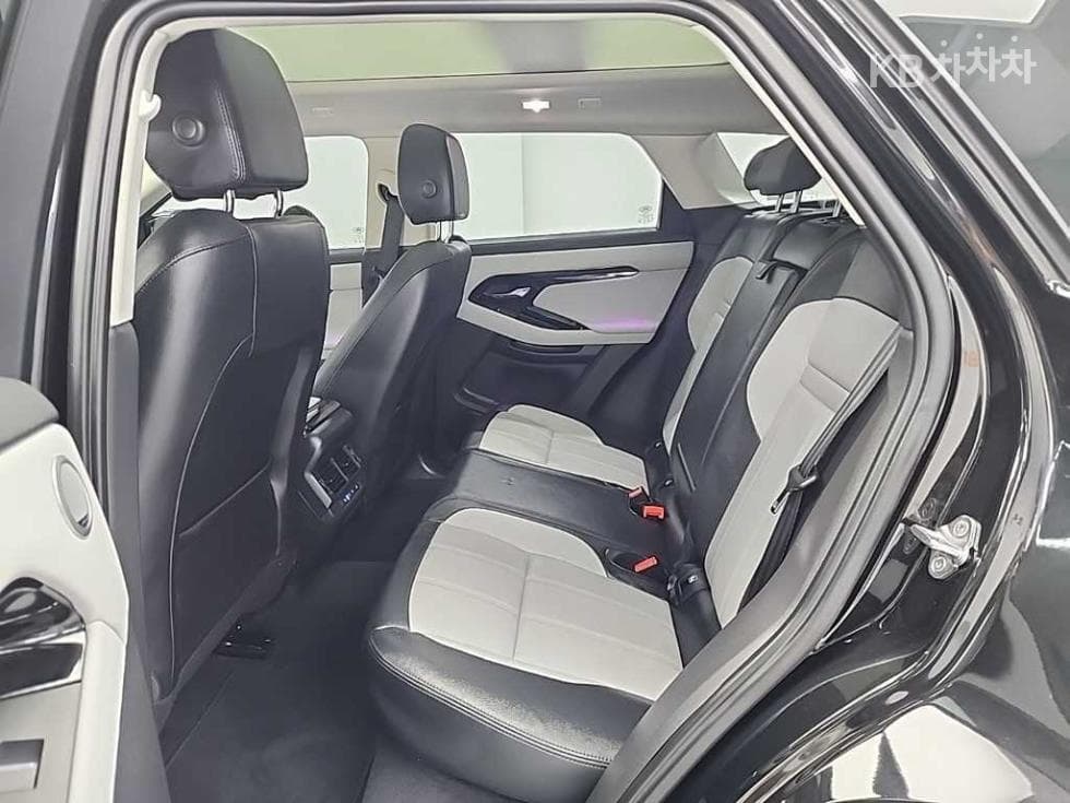Land Rover Нов Range Rover Евок2.0 P250 Dynamic SE - 12