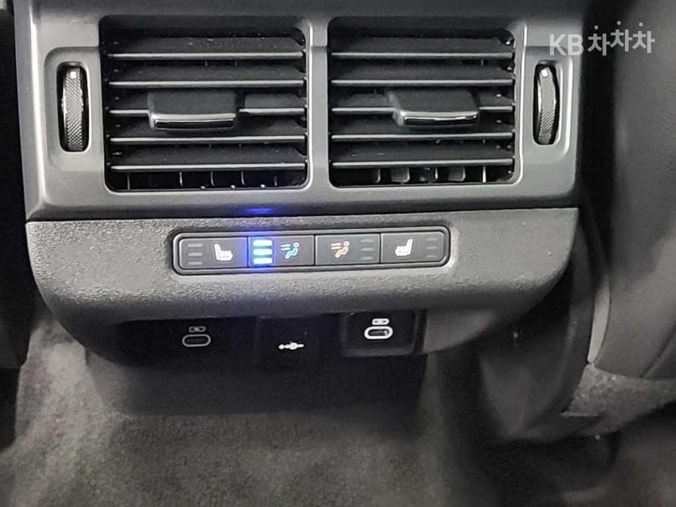 Land Rover Нов Range Rover Евок2.0 P250 Dynamic SE - 13