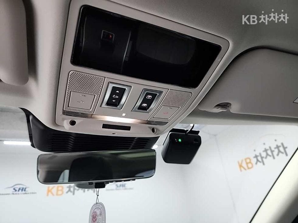 Land Rover Нов Range Rover Евок2.0 P250 Dynamic SE - 17