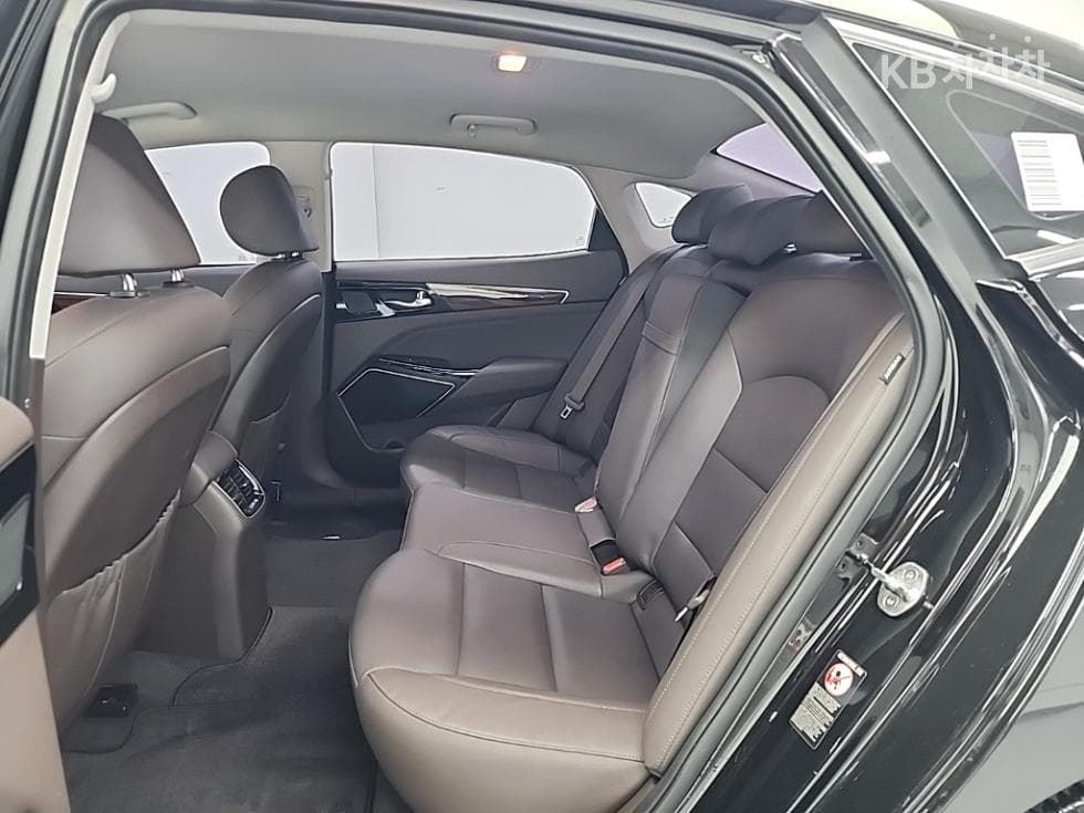 Киа All New K72.4 GDi Лимитиран - 12