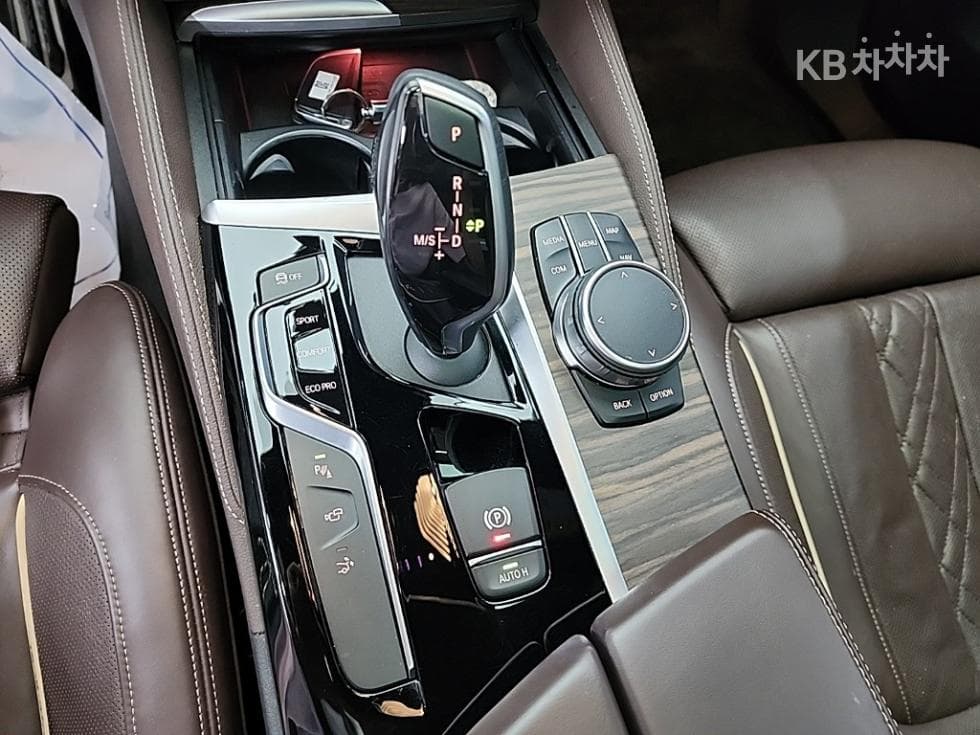 BMW Gran Turismo6 Series GT 630i xDrive M Sport Package - 8
