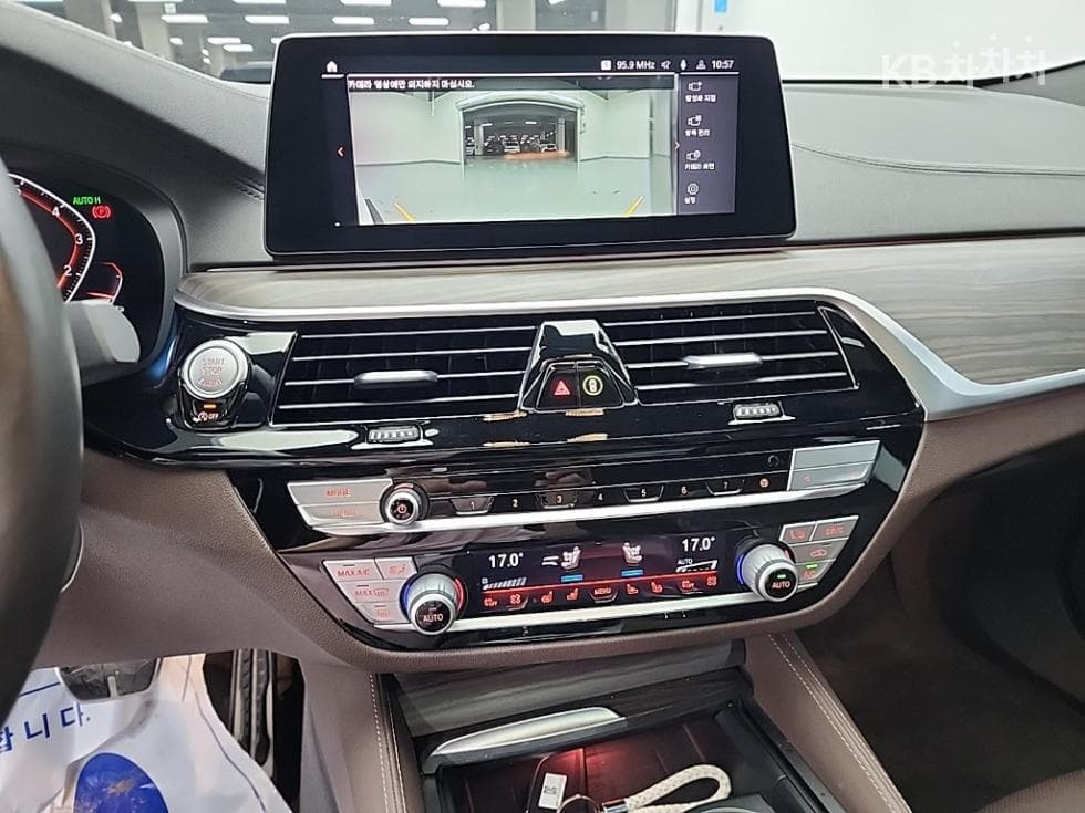BMW Gran Turismo6 Series GT 630i xDrive M Sport Package - 10