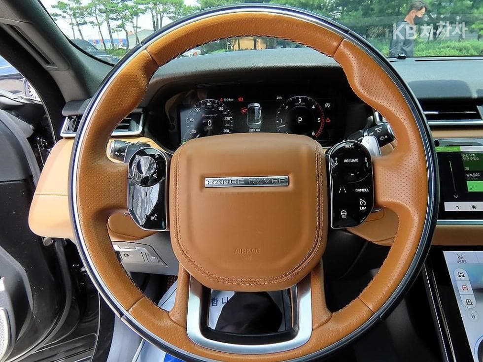 Land Rover Range Rover 벨라3.0 D300 R-Dynamic HSE - 8